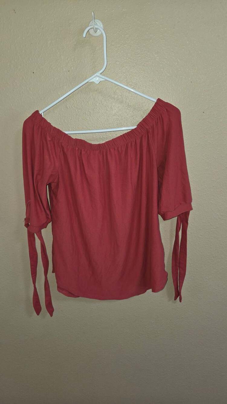 No Boundaries Red Off The Shoulder Tie Sleeve Top